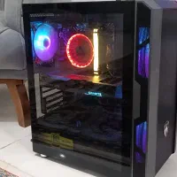 سیستم گیمینگ قوی به همراه مانیتور
