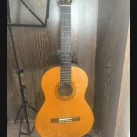 گیتار یاماها c70