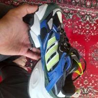 کتونی آدیداس دیلاکس