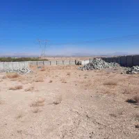 زمین دیوار کشی شده با مجوز