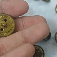 دکمه پالتو قدیمی|کلکسیون اشیاء عتیقه|جهرم, |دیوار