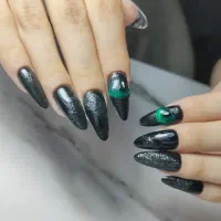 آموزش کاشت ناخن با مدرک فنی حرفهای|خدمات آموزشی|سمنان, |دیوار