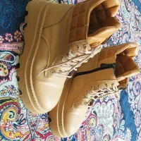 نیم بوت چرم