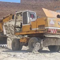 خاکبرداری بیل مکانیکی