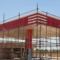 کارگر مسلط به برشکاری