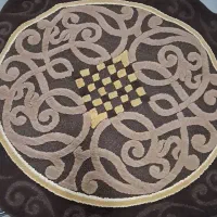 قالیچه گردومستطیلی وتوراهرویی به طول۴متر وعرض۱متر