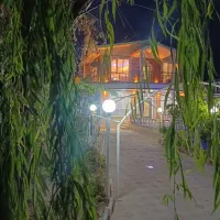 اجاره ویلا استخر دار لوکس|اجارهٔ کوتاه‌مدت ویلا و باغ|تبریز, |دیوار