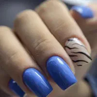 خدمات کاشت ناخن