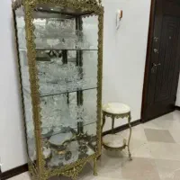 فروشِ/خریدار بوفه برنجی لوستر آینه شمعدون برنزی