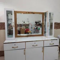 اینه کنسول یا میز آرایش