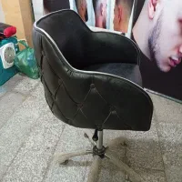 صندلی چستر جک دار سالم و درحد نو