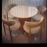 حسبی الله خدا پشت مهرگان مردم دار هست|میز و صندلی غذاخوری|صدرا-فارس, فاز ۱|دیوار