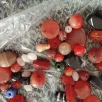 مهره های قدیمی به بالاترین قیمت پیشنهادی|کلکسیون اشیاء عتیقه|کبودرآهنگ, |دیوار