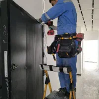 دوربین مداربسته و دزدگیر