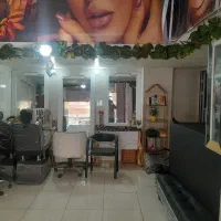 وسایل آرایشگاه زنانه درحد نوع