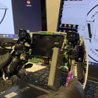 تعمیر دسته برای xboxوps4وps5درهمان لحظه با گارانتی