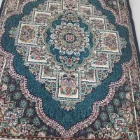 یه عدد فرش ۹ متری و ۴ متری