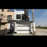 هم خانه میشم.