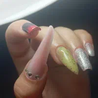 تخفیف روی خدمات ژل فقط و فقط تا آخر هفته|خدمات آرایشگری و زیبایی|محمدشهر, ولدآباد|دیوار