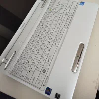 لپ تاپ TOSHIBA ژاپن با موس و کیف اشانتیون|رایانه همراه|ساری, |دیوار