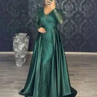 فروش لباس آنلاین شاپ