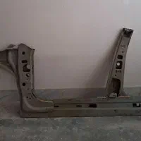 رکاب و ستون وسط چپ و راست رانا با گلگیر عقب رانا|قطعات یدکی و لوازم جانبی|کرمانشاه, |دیوار