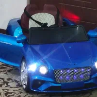 ماشین شارژی بنتلی۳موتوره گهواره ای باطری آکبند|اسباب‌بازی بچه|تهران, جوادیه|دیوار