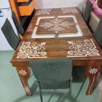 میز نهارخوری