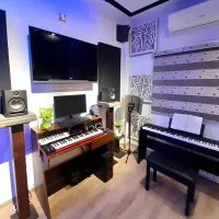 استودیو موسیقی و اهنگسازی و میکس و مستر