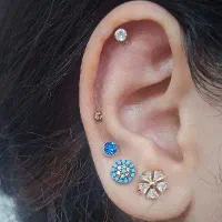 خدمات پیرسینگ