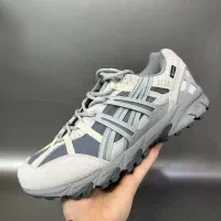 کتونی اسیکس مخصوص رانینگ و باشگاه