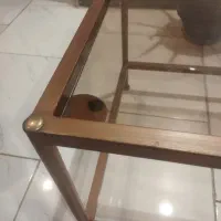 میز عسلی فلزی کنار مبلی