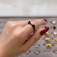 حراج بدلیجات(اکسسوری)|بدلیجات|قم, دروازه چوبی|دیوار