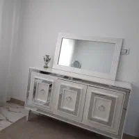 آینه و کنسول