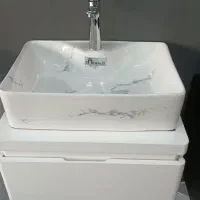 کابین و سنگ