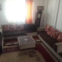 یک دست مبل تمیز ولی کارکرده