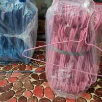 چوب وکاور لباس  لازم دارم