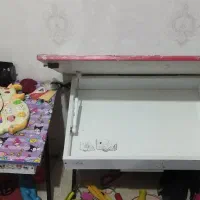 کمد به همراه میز تحریر