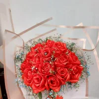 ازتولدتاوصال سفارش دسته گلهای رز ربانی|گل مصنوعی|کرج, چمن|دیوار
