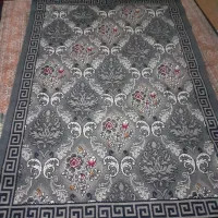 یک عددگلیم رنگ طوسی
