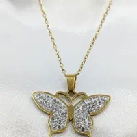 گردنبند طرح پروانه