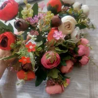 گل مصنوعی پیونی