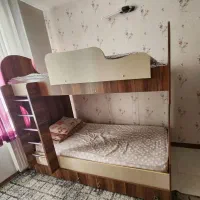 تخت دو طبقه