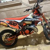 کی تی ام 250 دوزمانه  ktm 250 sixdays