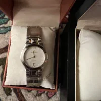 ساعتهای فروشی