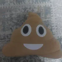 عروسک ایموجی و شپش