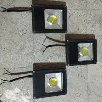 فروش لامپ 100 باگارانتی 1سال|لامپ و چراغ|قم, چهار مردان|دیوار