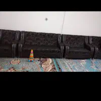 مبل هفت نفره سالم تمیزفقط یه نفری نیازبه تعمیرداره