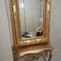 اینه و میز