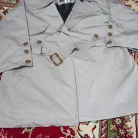 بارانی|لباس|میانه, |دیوار